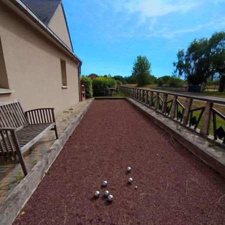 Dans Une Maison Familiale Avec Jardin A 800M De La Plage Bréville-sur-Mer Esterno foto