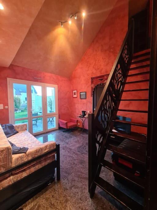 Dans Une Maison Familiale Avec Jardin A 800M De La Plage Bréville-sur-Mer Esterno foto